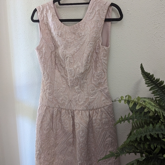 BCBG Maxazria Too Cute Sleeveless Cocktail Mini Dress - Picture 6 of 8